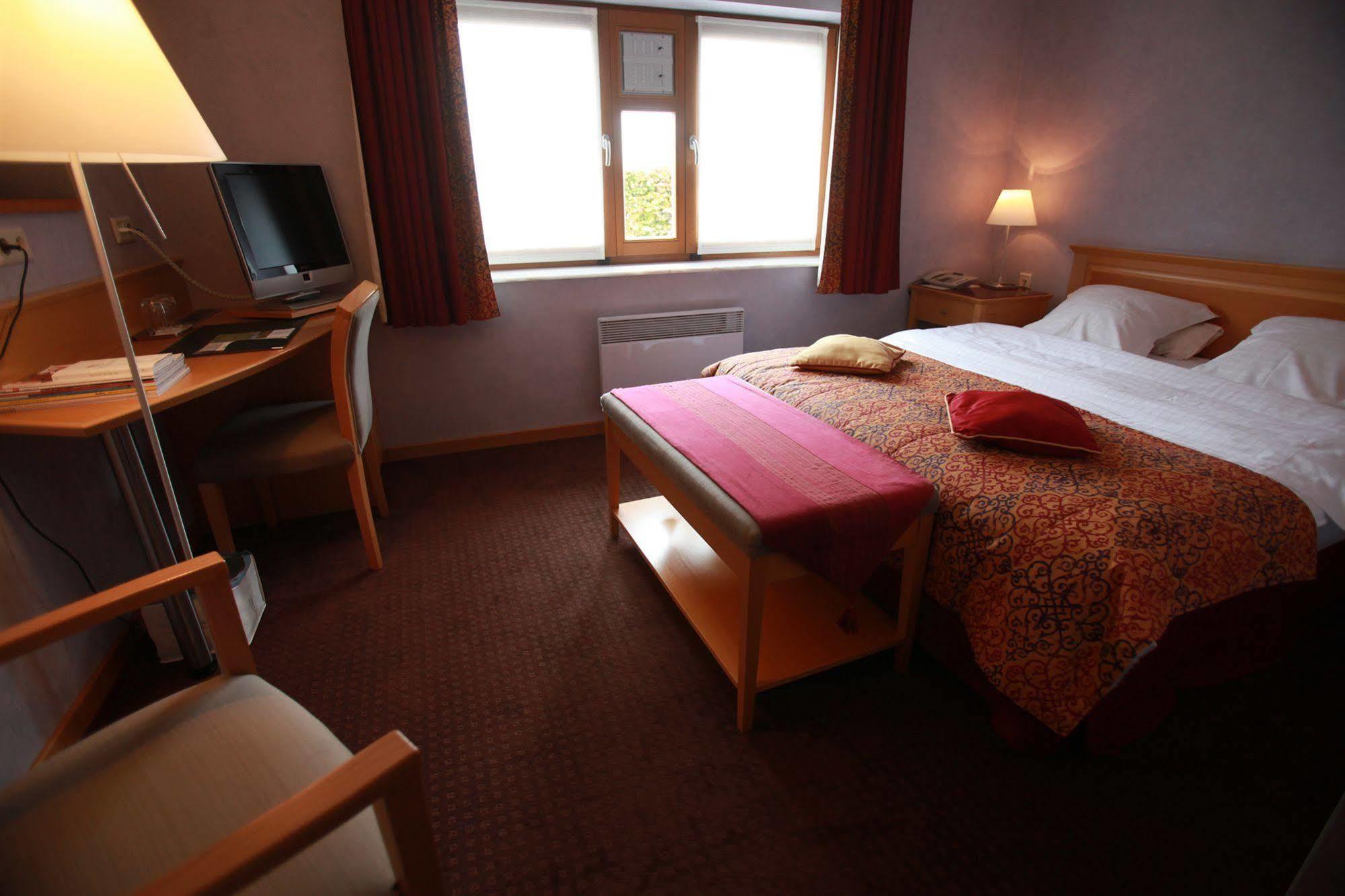 Hostellerie Du Peiffeschof, The Originals Relais Arlon Exteriér fotografie